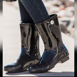 Ugg Sienna Women's Patent Black Rain Boots Size 11